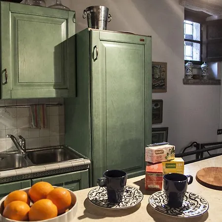 Apartment Via Giulia Dreamy Attic Rome