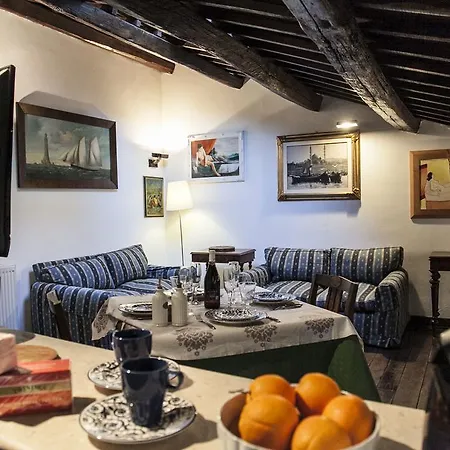 Apartment Via Giulia Dreamy Attic