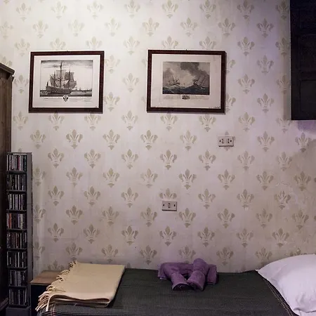 Via Giulia Dreamy Attic Rome